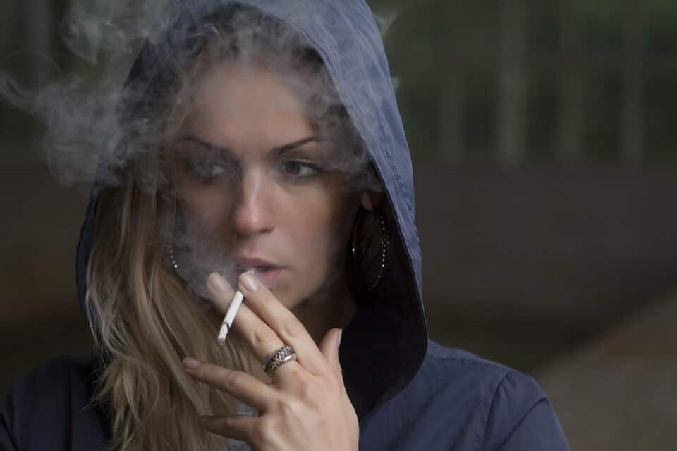 cafe-tabaco-perjudica-homocisteina-niveles